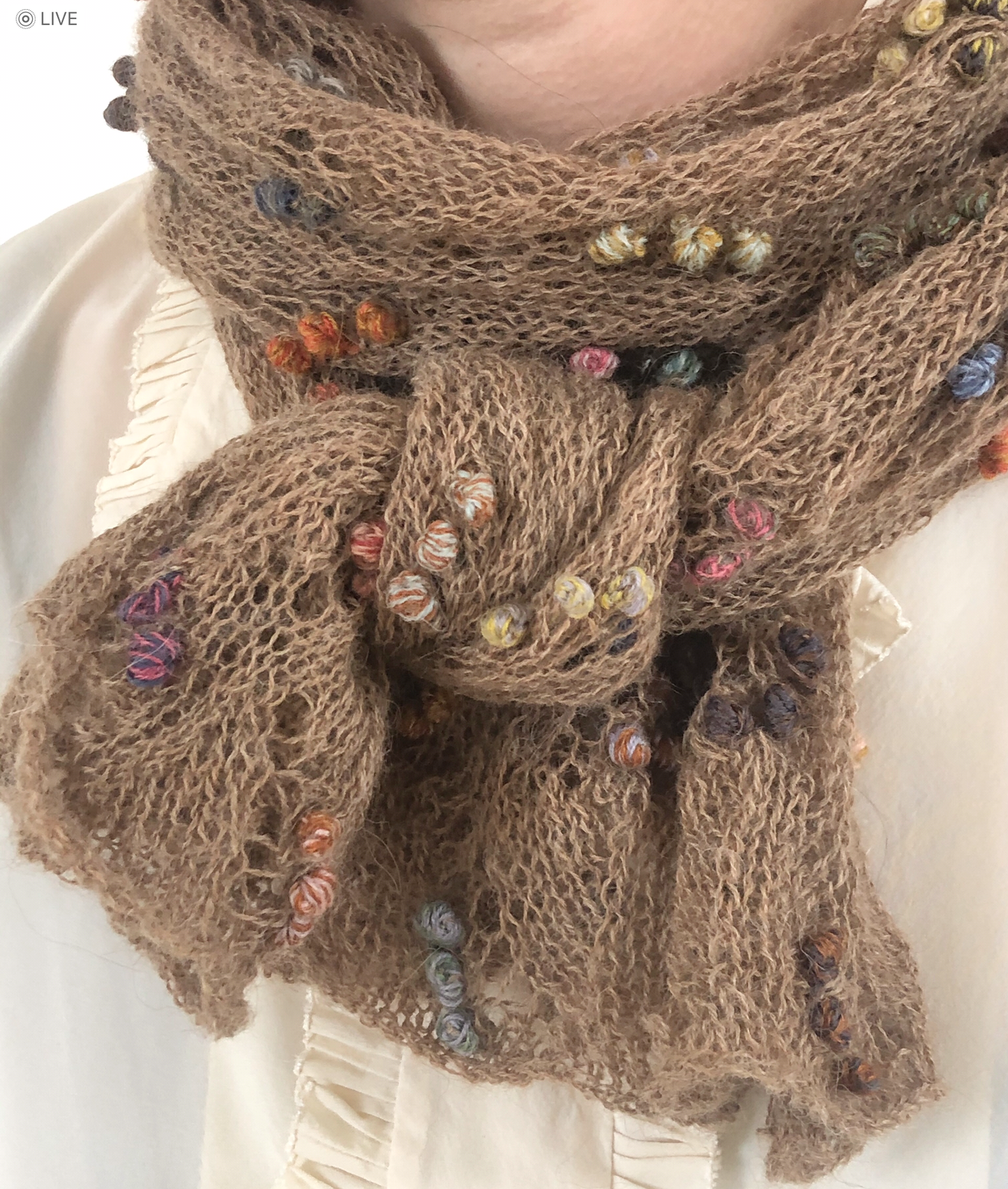 Scarf 1 (english)