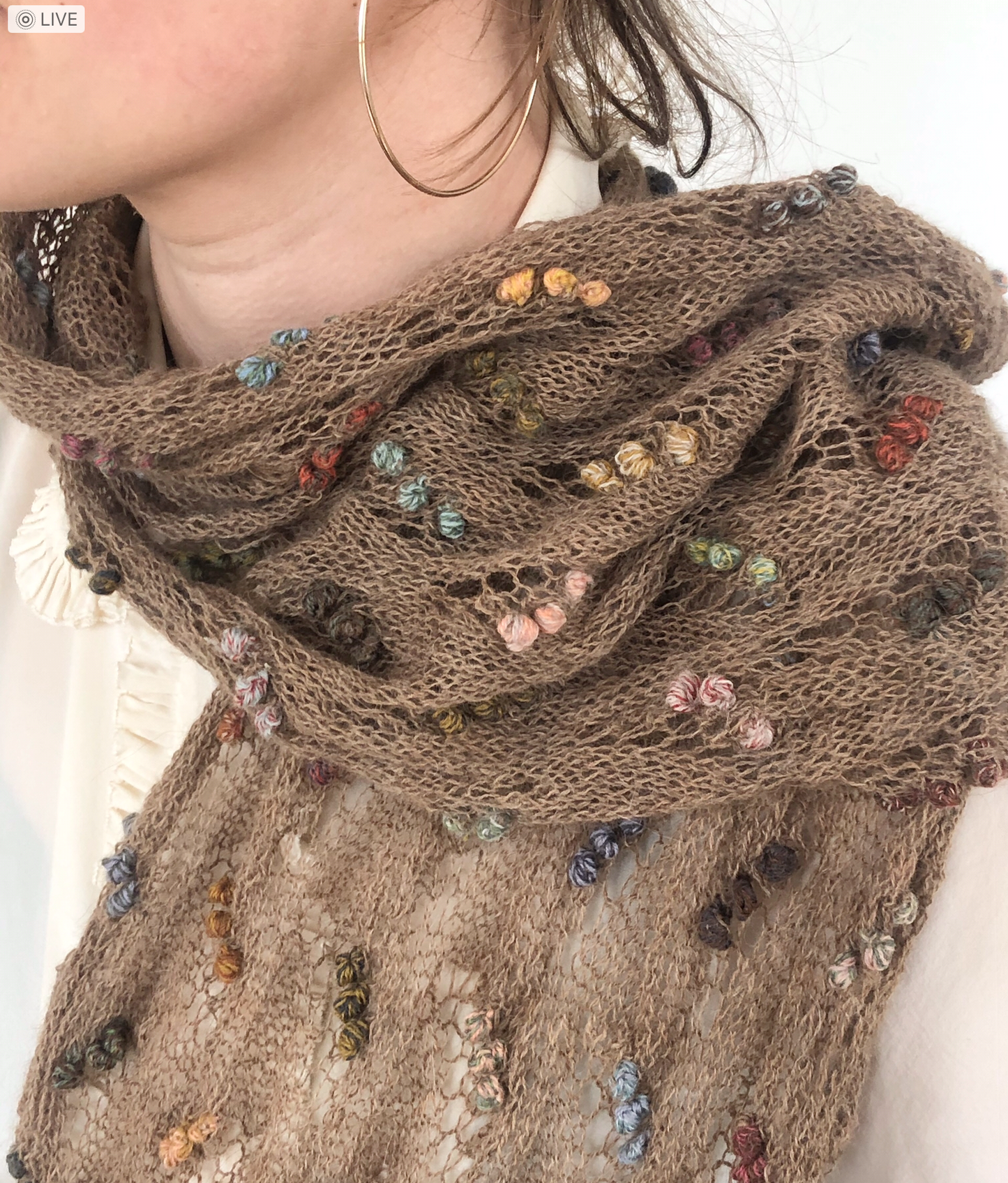 Scarf 1 (english)